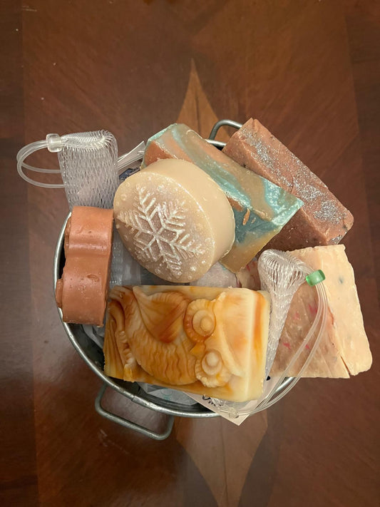 Luxury Soap Gift Basket | 6 Handmade Soaps in Personalized Tin